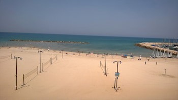 Crowne Plaza Tel Aviv Beach, An Ihg Hotel