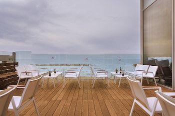 Crowne Plaza Tel Aviv Beach, An Ihg Hotel