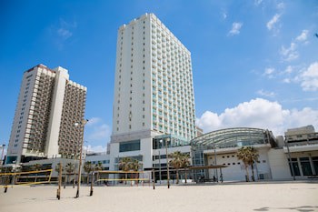 Crowne Plaza Tel Aviv Beach, An Ihg Hotel