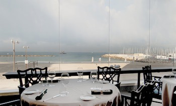 Crowne Plaza Tel Aviv Beach, An Ihg Hotel