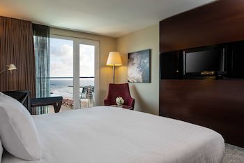 Crowne Plaza Tel Aviv Beach, An Ihg Hotel
