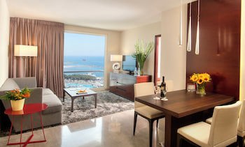 Crowne Plaza Tel Aviv Beach, An Ihg Hotel