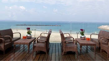 Crowne Plaza Tel Aviv Beach, An Ihg Hotel