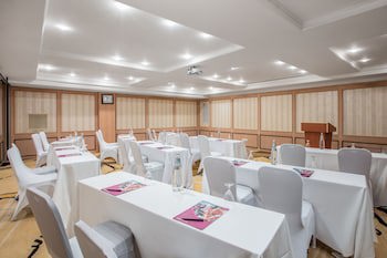 Crowne Plaza Tel Aviv Beach, An Ihg Hotel