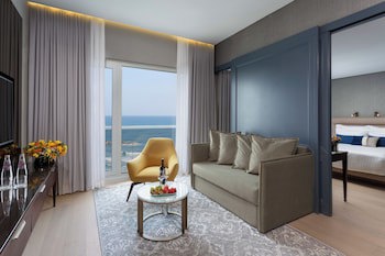 Crowne Plaza Tel Aviv Beach, An Ihg Hotel