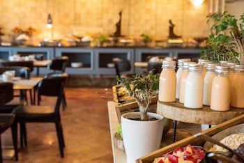 Crowne Plaza Tel Aviv Beach, An Ihg Hotel