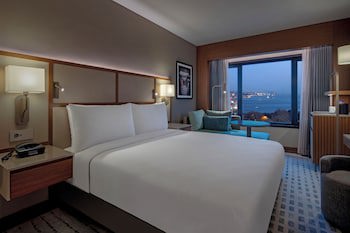 1 King bed