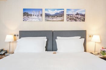 Athens Gate Hotel