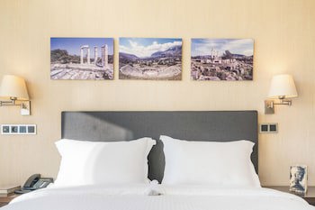 Athens Gate Hotel