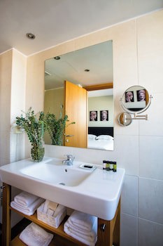 Athens Gate Hotel
