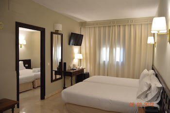 Hotel Sercotel Alfonso Vi