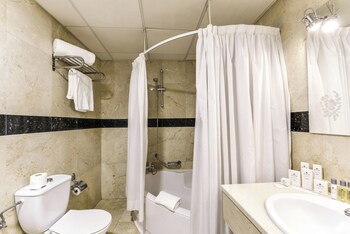 Hotel Sercotel Alfonso Vi