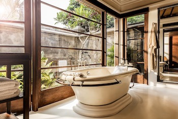 Four Seasons Resort Bali At Jimbaran Bay