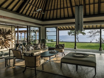Four Seasons Resort Bali At Jimbaran Bay