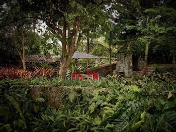 Golden Rock Inn