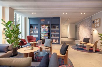 Holiday Inn Express & Suites Ghent, An Ihg Hotel