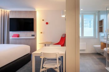 Holiday Inn Express & Suites Ghent, An Ihg Hotel