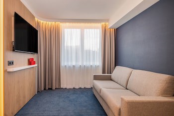 Holiday Inn Express & Suites Ghent, An Ihg Hotel