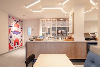 Holiday Inn Express & Suites Ghent, An Ihg Hotel