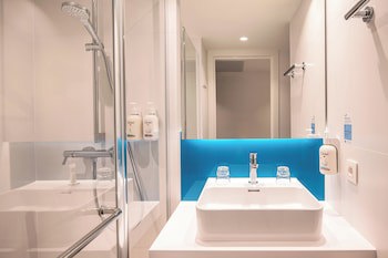 Holiday Inn Express & Suites Ghent, An Ihg Hotel