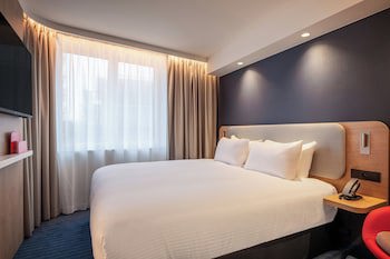 Holiday Inn Express & Suites Ghent, An Ihg Hotel