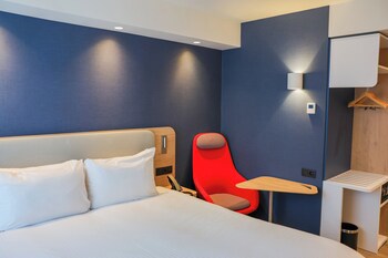 Holiday Inn Express & Suites Ghent, An Ihg Hotel