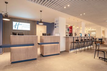 Holiday Inn Express & Suites Ghent, An Ihg Hotel