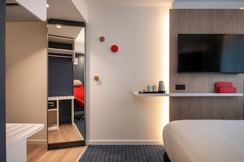 Holiday Inn Express & Suites Ghent, An Ihg Hotel
