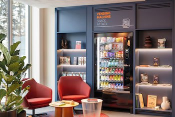 Holiday Inn Express & Suites Ghent, An Ihg Hotel