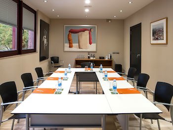 Hotel Silken Amara Plaza