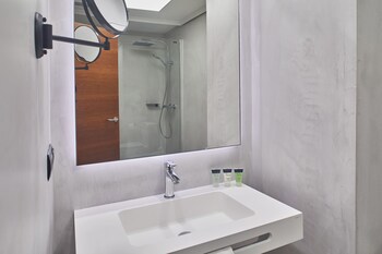 Hotel Silken Amara Plaza