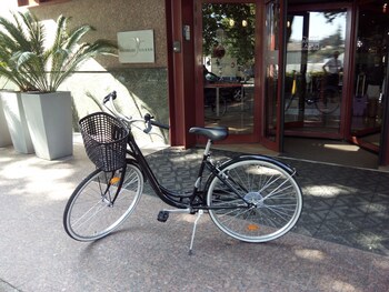 Hotel Silken Amara Plaza
