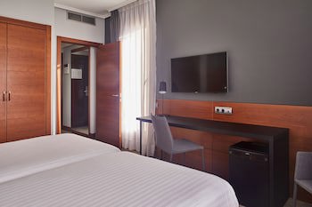 Hotel Silken Amara Plaza
