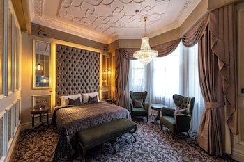 100 Queen's Gate Hotel London, Curio Collection By Hilton