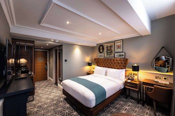 100 Queen's Gate Hotel London, Curio Collection By Hilton