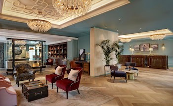 100 Queen's Gate Hotel London, Curio Collection By Hilton