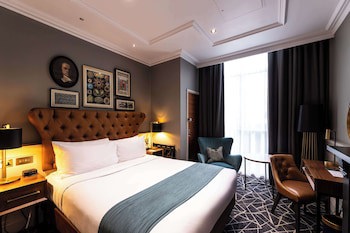 100 Queen's Gate Hotel London, Curio Collection By Hilton
