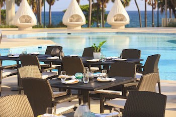 Renaissance Santo Domingo Jaragua Hotel & Casino