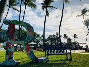 Renaissance Santo Domingo Jaragua Hotel & Casino
