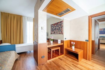 Hotel Raffaello galeri fotoğrafı