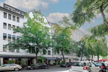 Hotel Bleibtreu Berlin by Golden Tulip