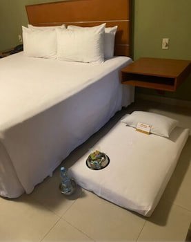 Calafia Hotel
