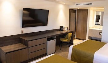 Calafia Hotel