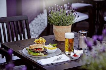 Hotel Frankfurt Niederrad galeri fotoğrafı
