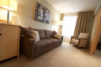 Lancaster House Hotel