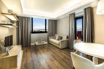 Holiday Inn Naples by IHG galeri fotoğrafı