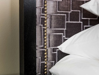 Best Western Plus John Bauer Hotel