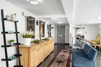 Best Western Plus John Bauer Hotel