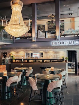 Best Western Plus John Bauer Hotel