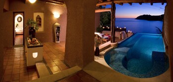 La Casa Que Canta - Adults Only